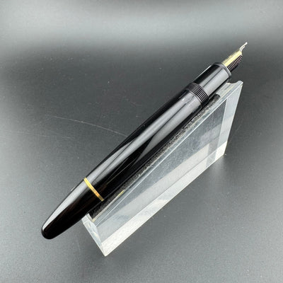 Montblanc Meisterstück No. 146 Fountain Pen 14K Gold Extra Fine Nib Serviced