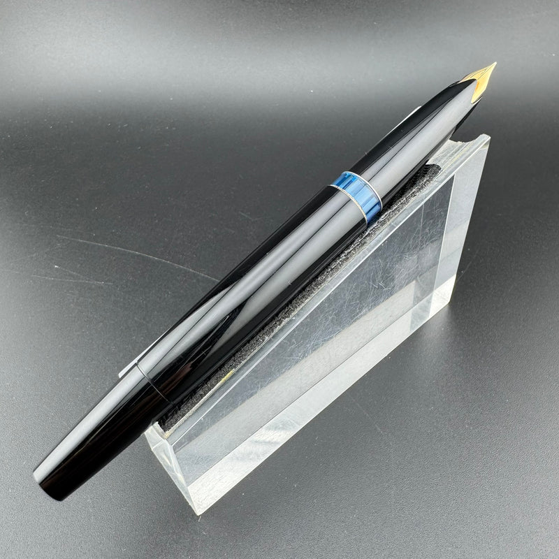 Montblanc No. 24 Black Resin Fountain Pen 14C Gold Extra Fine Nib Serviced