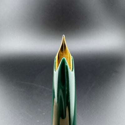 Montblanc No. 221 Green Resin Transitional Year Fountain Pen 14C Gold Fine Nib