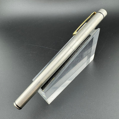 Sheaffer Targa Stainless Steel Fountain Pen 14K Gold Extra-Fine Nib
