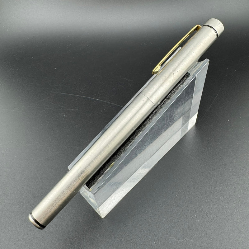 Sheaffer Targa Stainless Steel Fountain Pen 14K Gold Extra-Fine Nib