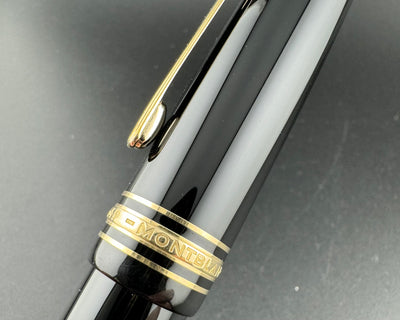 Montblanc Meisterstück No. 149 Fountain Pen 14K Gold F Nib