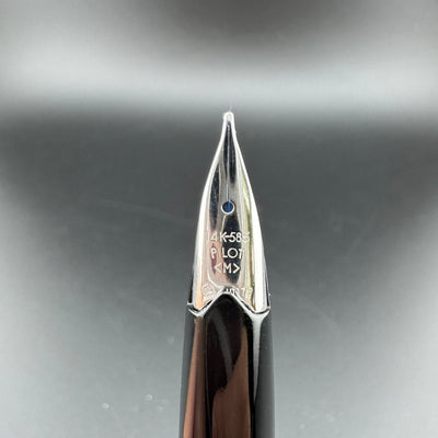 Pilot Elite Checkered Pocket Fountain Pen 18K Gold M Nib & Mechanical Pencil Set w/Box