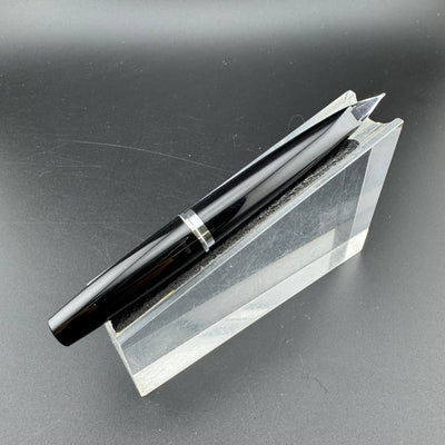 Pilot Elite Checkered Pocket Fountain Pen 18K Gold M Nib & Mechanical Pencil Set w/Box