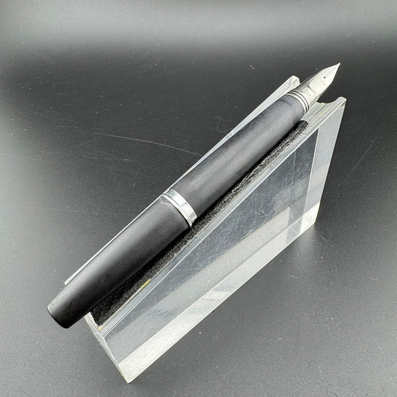 Pilot Matte Black Resin Pocket Fountain Pen Steel Fine Nib Feb 1975