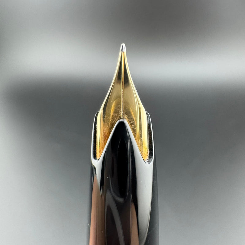 Montblanc No. 22 Black Resin Fountain Pen 14C Gold Extra-Fine Nib Serviced