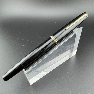 Montblanc No. 22 Black Resin Fountain Pen 14C Gold Extra-Fine Nib Serviced