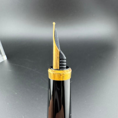 Sailor High Ace Black Lacquered Fountain Pen Medium F-4 Steel Nib