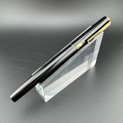 Sailor High Ace Black Lacquered Fountain Pen Medium F-4 Steel Nib