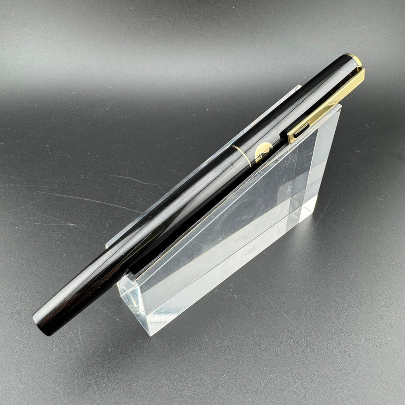 Sailor High Ace Black Lacquered Fountain Pen Medium F-4 Steel Nib