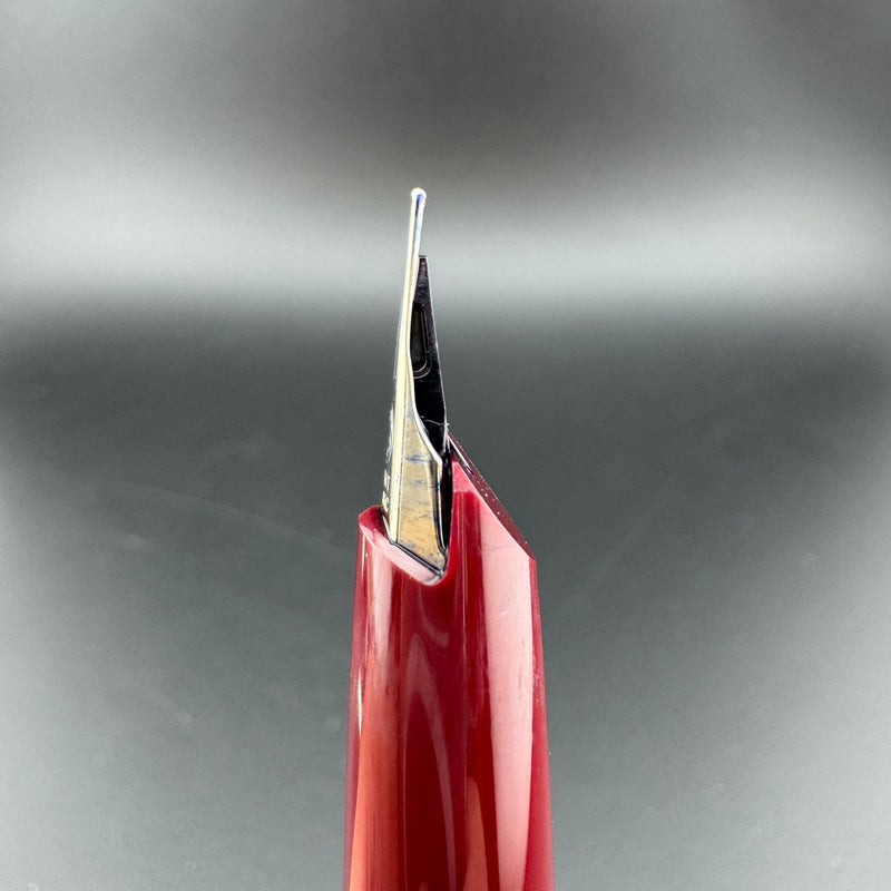 Montblanc No. 310 Burgundy Cartridge Filler Fountain Pen Steel Fine Nib
