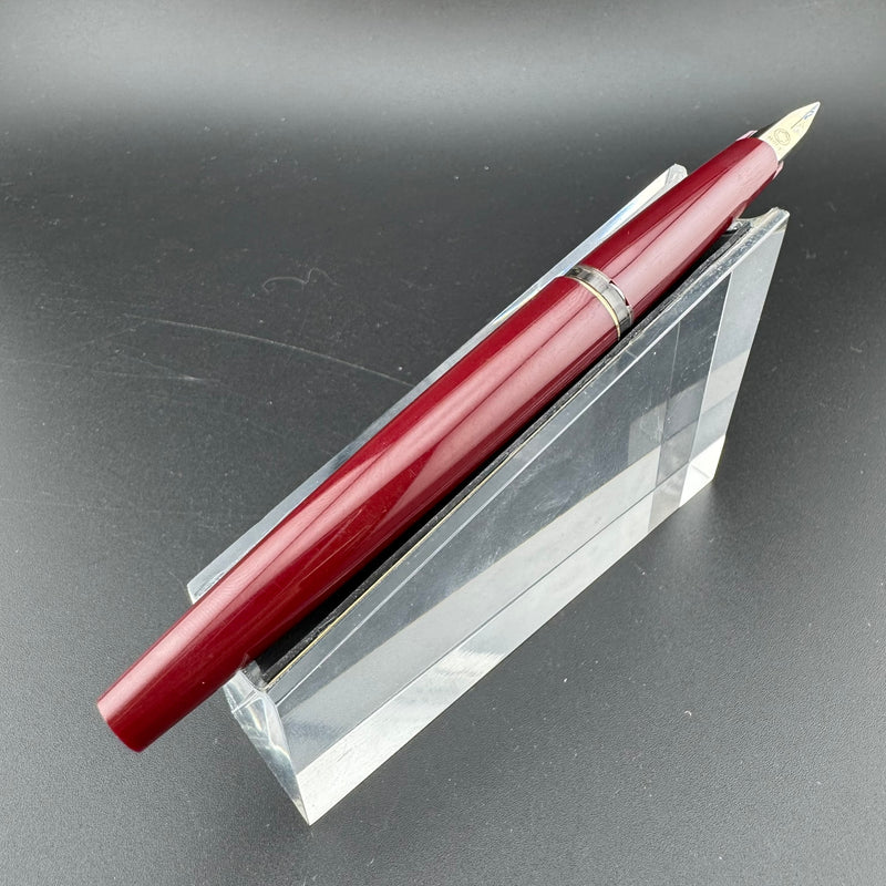 Montblanc No. 310 Burgundy Cartridge Filler Fountain Pen Steel Fine Nib