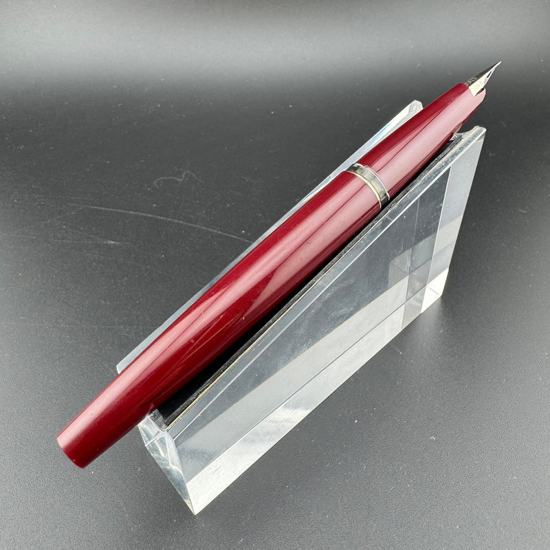 Montblanc No. 310 Burgundy Cartridge Filler Fountain Pen Steel Fine Nib