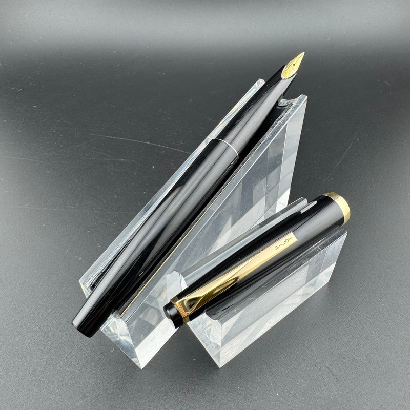 Pilot Super Quality Black Resin Fountain Pen Steel Fine Nib