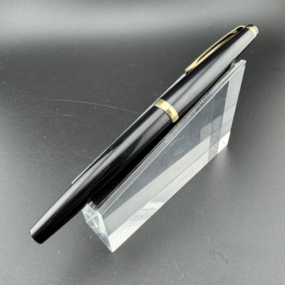 Pilot Super Quality Black Resin Fountain Pen Steel Fine Nib