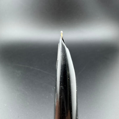 Parker 61 Mk III Black Resin Fountain Pen 14K Gold Fine Nib