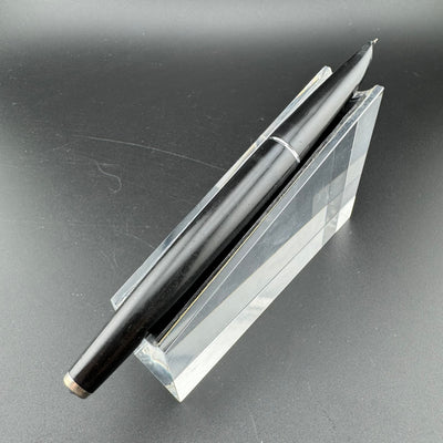 Parker 61 Mk III Black Resin Fountain Pen 14K Gold Fine Nib