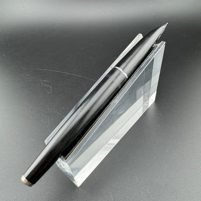 Parker 61 Mk III Black Resin Fountain Pen 14K Gold Fine Nib
