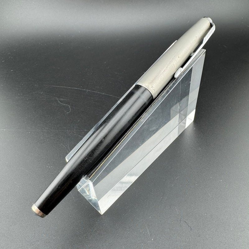Parker 61 Mk III Black Resin Fountain Pen 14K Gold Fine Nib