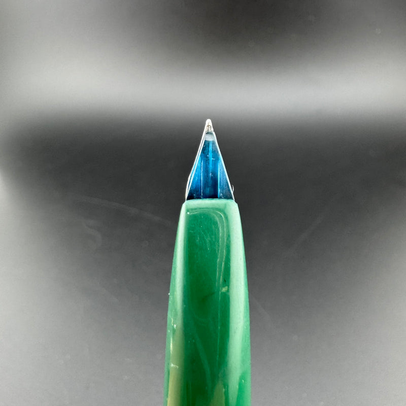 Platinum Honest 60 Green Resin Fountain Pen 10-Year Iridium Fine Nib