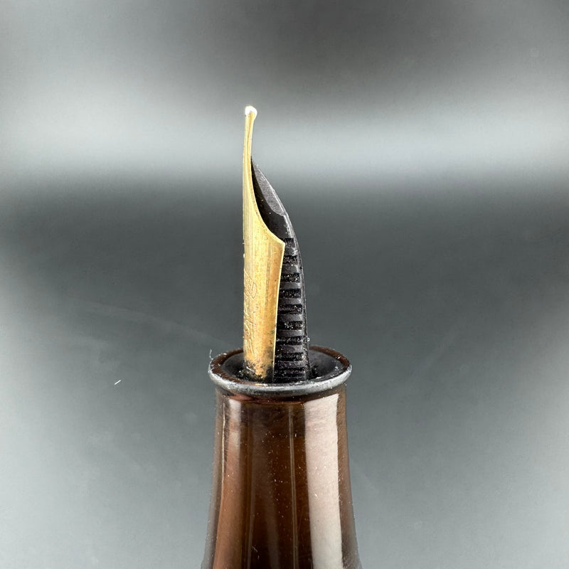Warranted Ebonite Eyedropper Fountain Pen 14K Gold Medium Nib Unrestored