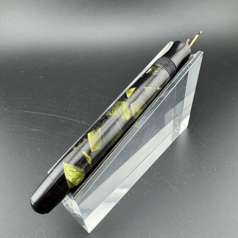Parker Deluxe Challenger Green & Black Fountain Pen FOR PARTS