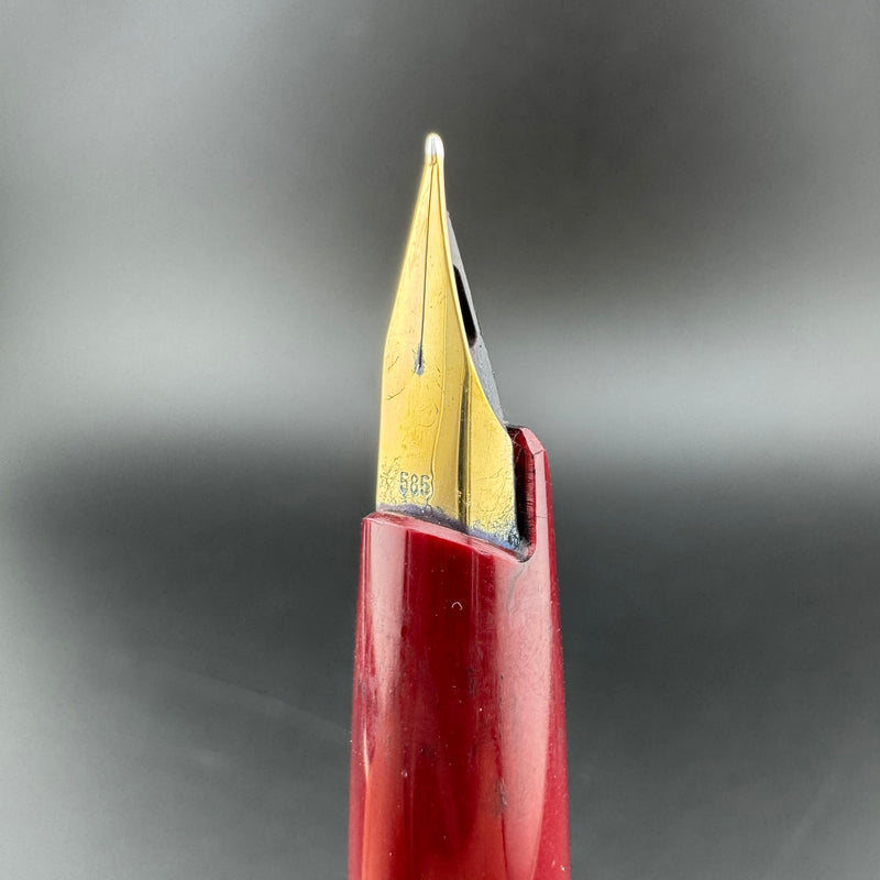 Montblanc No. 320P Burgundy Resin Fountain Pen 14K Gold Extra Fine Nib
