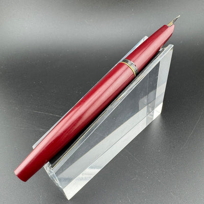Montblanc No. 320P Burgundy Resin Fountain Pen 14K Gold Extra Fine Nib