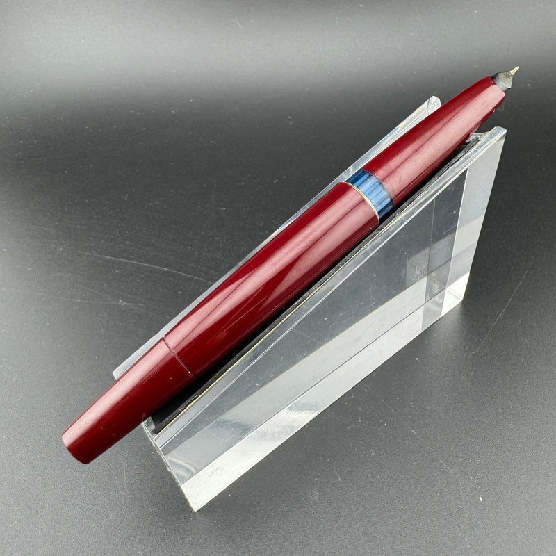Montblanc No. 32 S Burgundy Fountain Pen 14K Gold Extra-Fine Nib Serviced
