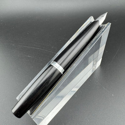 Pilot Elite Checkered Pocket Fountain Pen 18K Gold Fine Nib May 1978