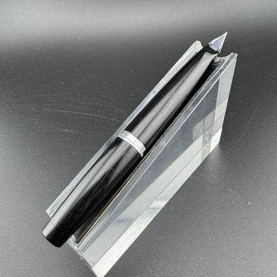Pilot Elite Checkered Pocket Fountain Pen 18K Gold Fine Nib May 1978