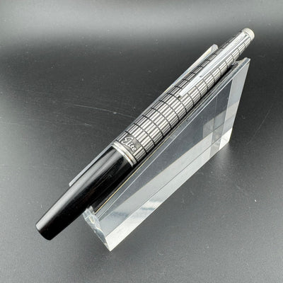 Pilot Elite Checkered Pocket Fountain Pen 18K Gold Fine Nib May 1978