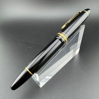 Montblanc Meisterstück No. 146 Fountain Pen 14K Gold Fine Nib Serviced