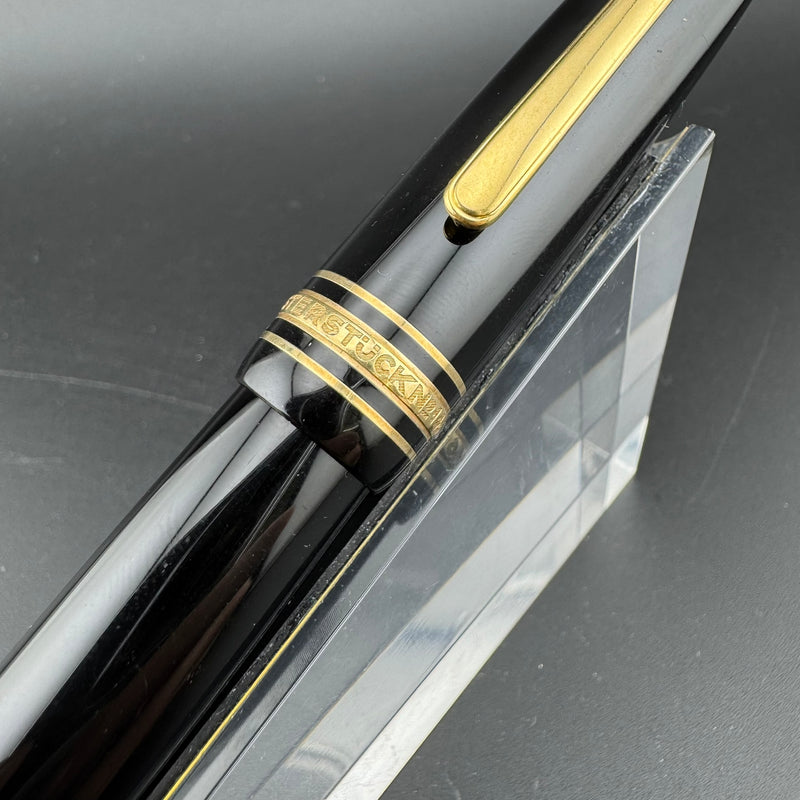 Montblanc Meisterstück No. 146 Fountain Pen 14K Gold Fine Nib Serviced