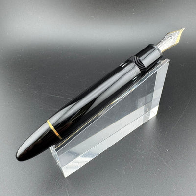 Montblanc Meisterstück No. 149 Fountain Pen 14K Gold Fine Nib Serviced