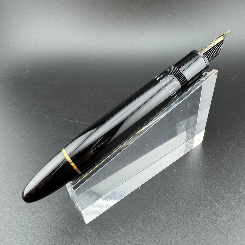 Montblanc Meisterstück No. 149 Fountain Pen 14K Gold Fine Nib Serviced
