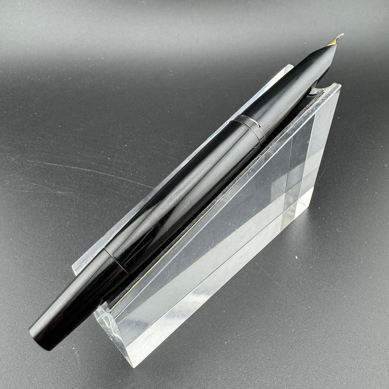 Montblanc Classic No. 420 Black Resin Fountain Pen Steel Fine Nib