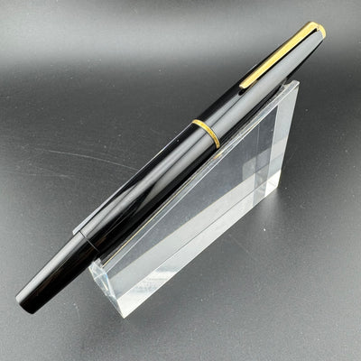Montblanc Classic No. 420 Black Resin Fountain Pen Steel Fine Nib