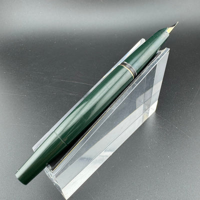 Montblanc Classic No. 221 Green Resin Fountain Pen 14K Gold Extra-Fine Nib