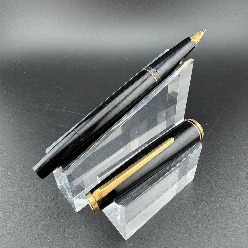 Montblanc Classic No. 221 Black Resin Fountain Pen 14K Gold Extra-Fine Nib