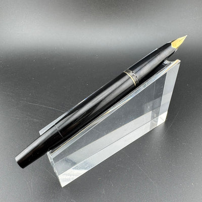 Montblanc Classic No. 221 Black Resin Fountain Pen 14K Gold Extra-Fine Nib