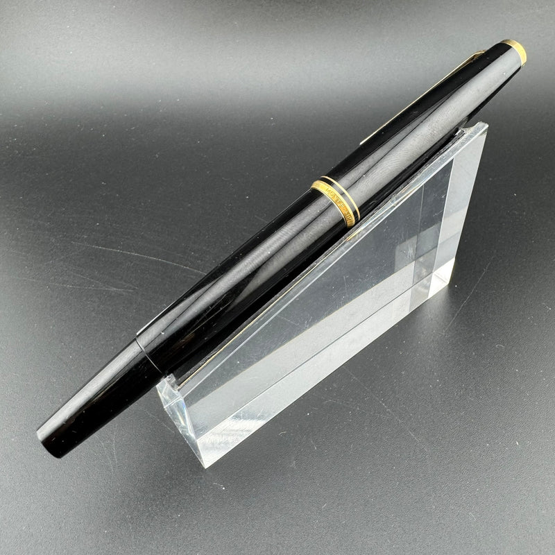 Montblanc Classic No. 221 Black Resin Fountain Pen 14K Gold Extra-Fine Nib