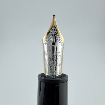 Montblanc Meisterstück No. 146 Fountain Pen 14K Gold Fine Nib Serviced