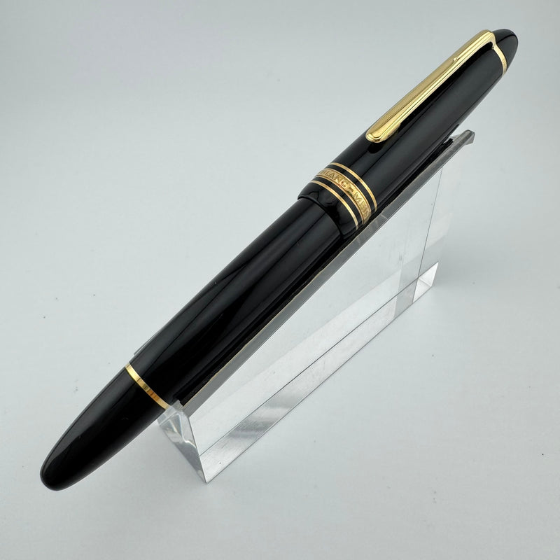 Montblanc Meisterstück No. 146 Fountain Pen 14K Gold Fine Nib Serviced