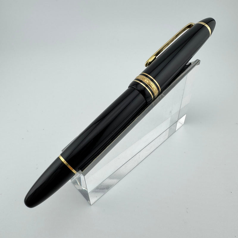 Montblanc Meisterstück No. 146 Fountain Pen 14K Gold Fine Nib Serviced
