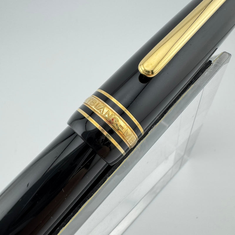 Montblanc Meisterstück No. 146 Fountain Pen 14K Gold Fine Nib Serviced