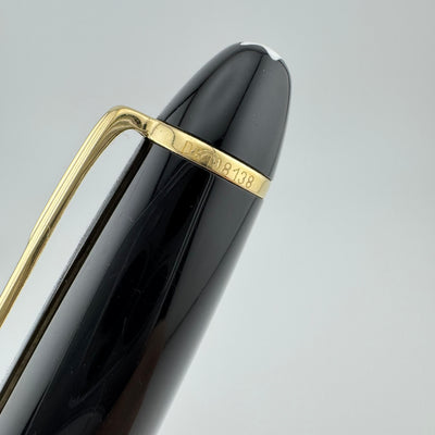 Montblanc Meisterstück No. 146 Fountain Pen 14K Gold Fine Nib Serviced