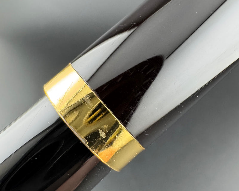 Ban-Ei Oversized Urushi Fountain Pen 14K Gold G.K. Nib Serviced w/ Warranty