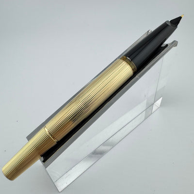 Montblanc Meisterstück No. 1246 Gold Plated Fountain Pen 18K Gold Med Nib Serviced