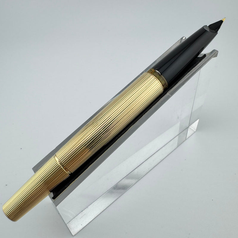 Montblanc Meisterstück No. 1246 Gold Plated Fountain Pen 18K Gold Med Nib Serviced